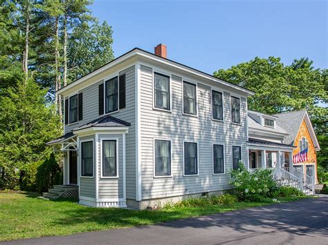 Zillow falmouth me. Zillow has 26 photos of this $499,900 4 beds, 3 baths, 2,034 Square Feet single family home located at 44 Winn Road, Falmouth, ME 04105 built in 1950. MLS #1571501. 