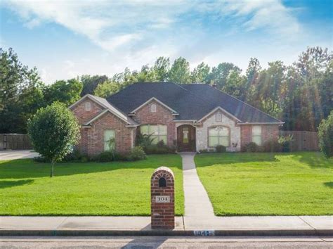Zillow henderson tx. Zillow has 1583 homes for sale in Henderson County TX. View listing photos, review sales history, and use our detailed real estate filters to find the perfect place. 