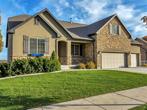 Zillow herriman. Zillow has 31 photos of this $795,000 4 beds, 3 baths, 3,839 Square Feet single family home located at 14581 S Pine Rose Dr, Herriman, UT 84096 built in 2006. MLS #1951471. 