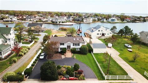 Zillow homes for sale long island. Things To Know About Zillow homes for sale long island. 