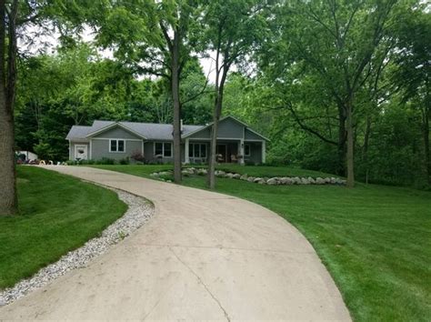Zillow has 1402 homes for sale in Kent County MI. View listing photos, review sales history, and use our detailed real estate filters to find the perfect place.. 