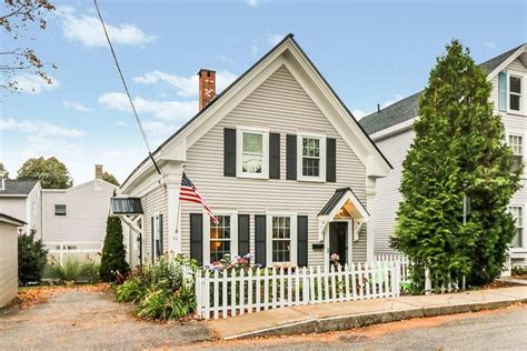 Kittery, ME Real Estate & Homes For Sale Add Location Hide Map Order By Just Listed 1/40 33 Foyes Ln Kittery, ME 03905 $679,000 Single Family Active MLS # …. 