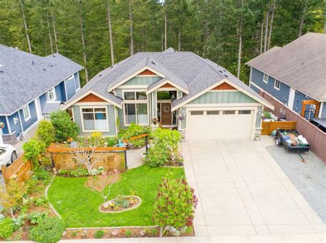 Zestimate® Home Value: $451,000. 751 Craig Rd, Ladysmith, BC is a single family home that contains 1,770 sq ft and was built in 1974. It contains 3 bedrooms and 1.5 bathrooms.. 