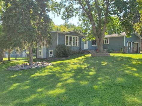 Zillow lake park mn. Browse waterfront homes currently on the market in 56554 matching Waterfront. View pictures, check Zestimates, and get scheduled for a tour of Waterfront listings. 
