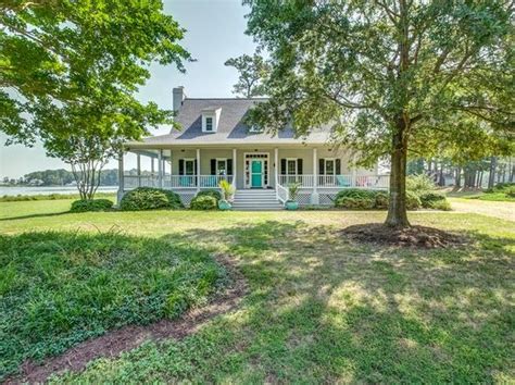 Zillow has 35 homes for sale in Tappahannock VA. View listing photos, review sales history, and use our detailed real estate filters to find the perfect place.. 