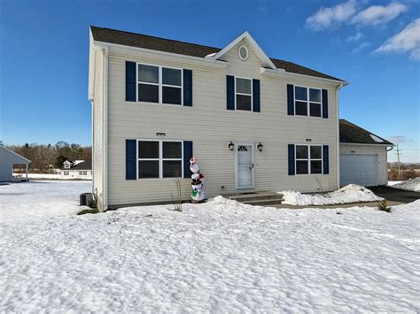 29 Seacord Ln, Lansing, NY 14882 is currently not for sale. The