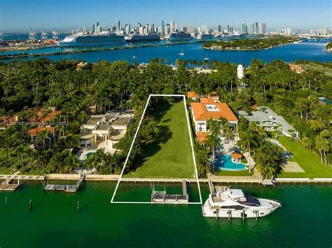 Zillow miami houses for sale. If you’re travelling to the Port of Miami from Fort Lauderdale-Hollywood International Airport (FLL), you probably want to get there quickly. There are several options available so... 