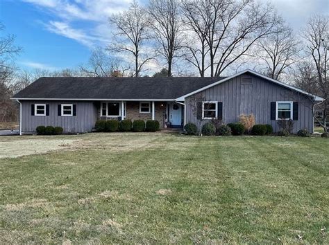Offer of compensation is made only to participants of the Indiana Regional Multiple Listing Service, LLC (IRMLS). 2900 Bufkin Springfield Rd, Mount Vernon, IN 47620 is currently not for sale. The 3,296 Square Feet single family home is a 5 beds, 3 baths property. This home was built in 1972 and last sold on 2023-12-19 for $270,000.