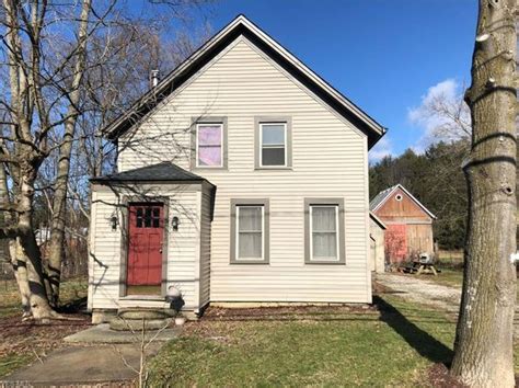 120 Pine Ln, Peninsula, OH 44264 is currently not for sale. The 1,907 Square Feet townhouse home is a 3 beds, 3 baths property. This home was built in 2022 and last sold on 2022-12-30 for $385,955.. 