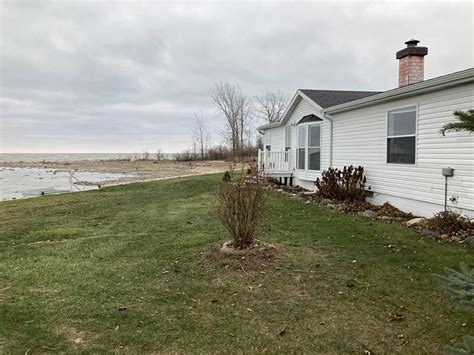 The listing broker's offer of compensation is made only to participants of the MLS where the listing is filed. Zillow has 29 photos of this $115,900 6 beds, 3 baths, 2,460 Square Feet single family home located at 5925 E Filion Rd, Pt Hope, MI 48468 built in 1859. MLS #279330.