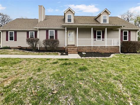 3032 Esquire Dr, Murfreesboro, TN 37130 is a single-family home listed for rent at $2,595 /mo. The 2,553 Square Feet home is a 5 beds, 3 baths single-family home. View more property details, sales history, and Zestimate data on Zillow. . 