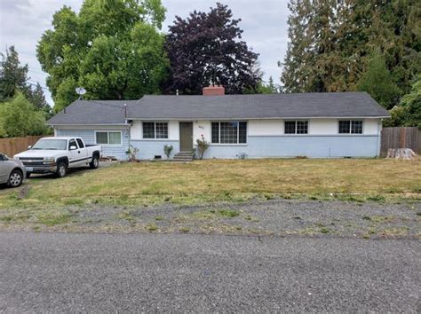 Snohomish County Apartments For Rent Sort: Just For You 1,120 rentals PET FRIENDLY $1,875 - $1,910/mo 1bd 1ba Marquee Apartments, Everett, WA 98201 Check Availability NEW - 2 DAYS AGO PET FRIENDLY $1,614 - $2,163/mo 1-2bd 1-2ba Breckenridge, Everett, WA 98208 Check Availability PET FRIENDLY $2,138/mo 2bd 2ba 11000 16th Ave SE #1417,