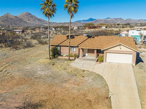 Zillow rio rico az. 422 Camino Providencia, Rio Rico AZ, is a Single Family home that contains 1255 sq ft and was built in 1990.It contains 3 bedrooms and 2 bathrooms.This home last sold for $239,900 in March 2023. The Zestimate for this Single Family is $239,900, which has increased by $11,939 in the last 30 days.The Rent Zestimate for this Single Family is … 