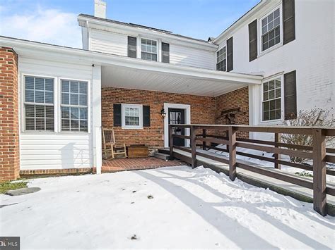 Zillow rising sun md. Zestimate® Home Value: $462,200. Harrington Dr, Rising Sun, MD is a single family home that contains 2,404 sq ft and was built in 2019. It contains 4 bedrooms and 4 bathrooms. The Zestimate for this house is $462,200, which has decreased by $11,194 in the last 30 days. The Rent Zestimate for this home is $2,629/mo, which has increased by $316/mo in the … 