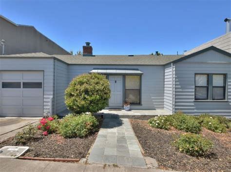 2681 Fleetwood Dr, San Bruno CA, is a Single Family home that contains 1110 sq ft and was built in 1954.It contains 3 bedrooms and 2 bathrooms.This home last sold for $1,400,000 in June 2023. The Zestimate for this Single Family is $1,403,400, which has increased by $11,700 in the last 30 days.The Rent Zestimate for this Single Family is …. 