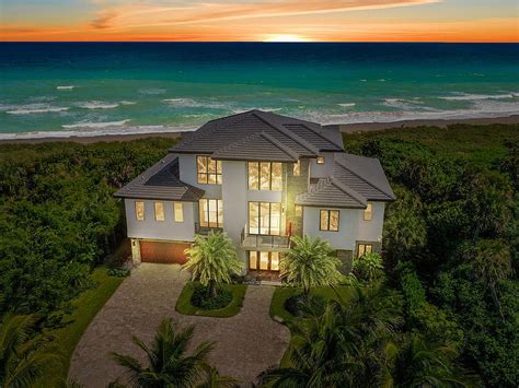 Zillow seaside florida. Seaside, FL real estate consists of homes, condos and a few remaining lots. The condos are all located around the Seaside Town Center and many have amazing … 