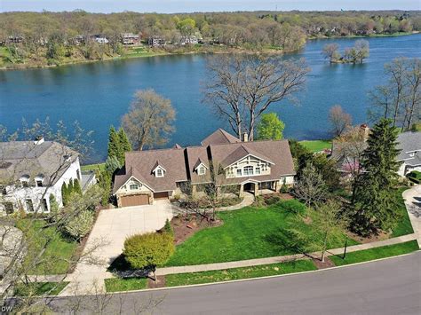 Zillow silver lake ohio. Things To Know About Zillow silver lake ohio. 