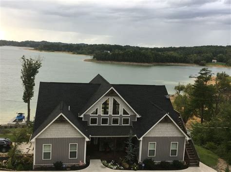 Zillow has 563 homes for sale in Tennessee matching Lakefront Home. View listing photos, review sales history, and use our detailed real estate filters to find the perfect place. . Zillow tennessee waterfront