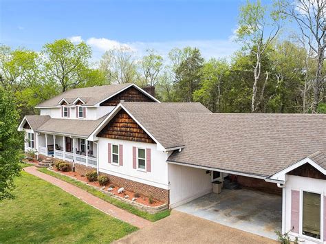 Zillow has 85 photos of this $849,000 4 beds, 4 baths, 3,852 Square Feet single family home located at 2012 Brow Rd, Trenton, GA 30752 built in 2007. MLS #10185966.. 