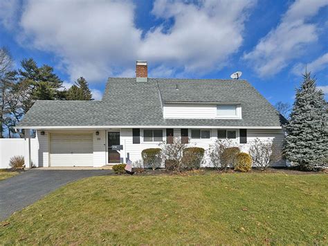 Zillow westbury ny. Zillow has 26 homes for sale in Roslyn NY. View listing photos, review sales history, and use our detailed real estate filters to find the perfect place. ... Old Westbury Homes for Sale $2,390,961; Carle Place Homes for Sale $705,014; ... , Inc. holds real estate brokerage licenses in multiple provinces. § 442-H New York Standard Operating ... 