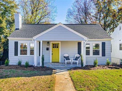 Zillow ws nc. The listing broker’s offer of compensation is made only to participants of the MLS where the listing is filed. Zillow has 34 photos of this $349,900 4 beds, 3 baths, -- sqft single family home located at 4220 Briarcliffe Rd, Winston Salem, NC 27106 built in … 