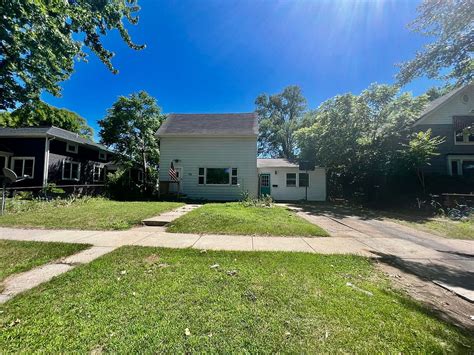 Zillow has 42 photos of this $399,990 3 beds, 2 baths, 1,743 Square Feet single family home located at 2027 N Lakeshore Dr, Ludington, MI 49431 built in 2019. MLS #23028045. . 