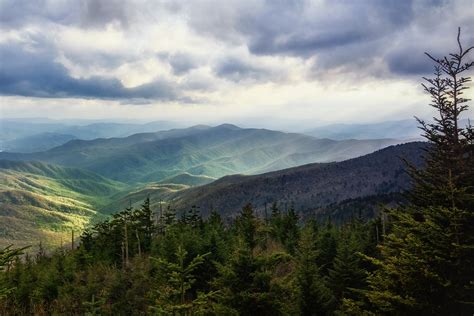 Zipline Tours at Hawksnest Mountain Ziplining Tours Near …