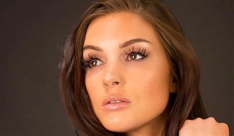 Zoe Wild Onlyfans Leaked [PPV] 😈 18 Pics