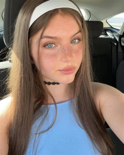 Zoealoneathome Onlyfans Onlyfans