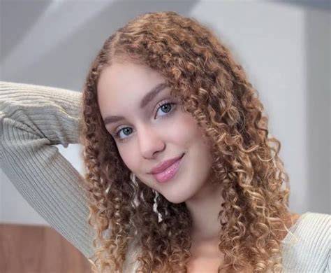 Zoey Curly Xxx Video