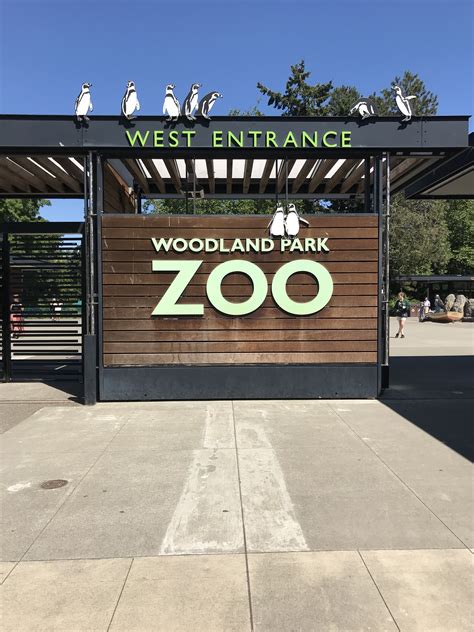 Zoo seattle. Ambassador Animal Details. Price is $260 for 15 minutes on Zoom. Only two time slots available per day. We can perform calls through Microsoft Teams upon request. All times listed are Pacific Standard Time. All proceeds go to support Woodland Park Zoo. Questions or comments? 