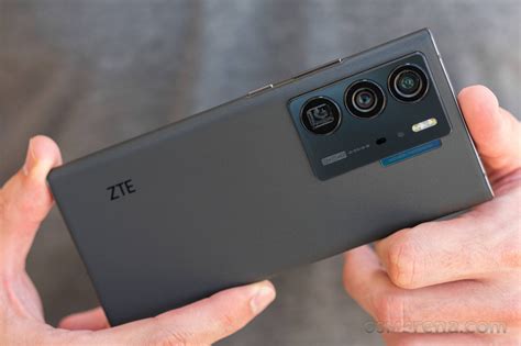 Feb 1, 2023 ... Primeras impresiones del ZTE AXON 40 ULTRA, un móvil potenciado por el Snapdragon 8 generación 1.. 