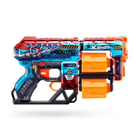 Zuru X-SHOT Skins: Dread Blaster - 12 Darts Play Weapons