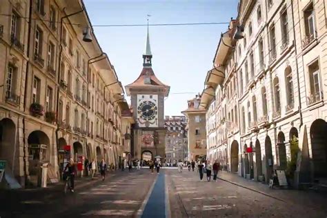 Zytglogge (Clock Tower) - Bern Welcome