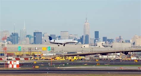 Aéroports De New York   Voyager Avec New York Habitat - Aéroports De New York