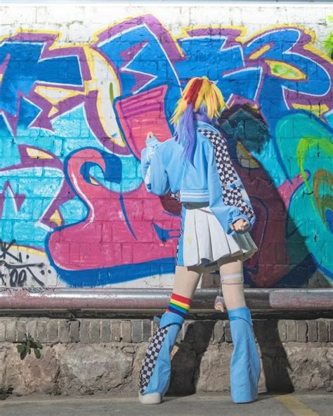 A Dash Of Style The Art And Mastery Punctuation Noah Lukeman