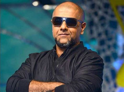 aao na vishal dadlani biography