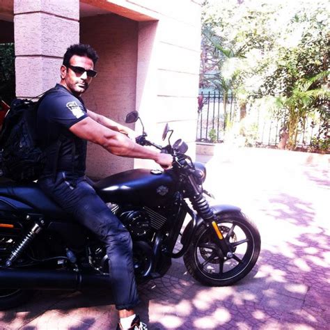 aarav chowdhury biography channel