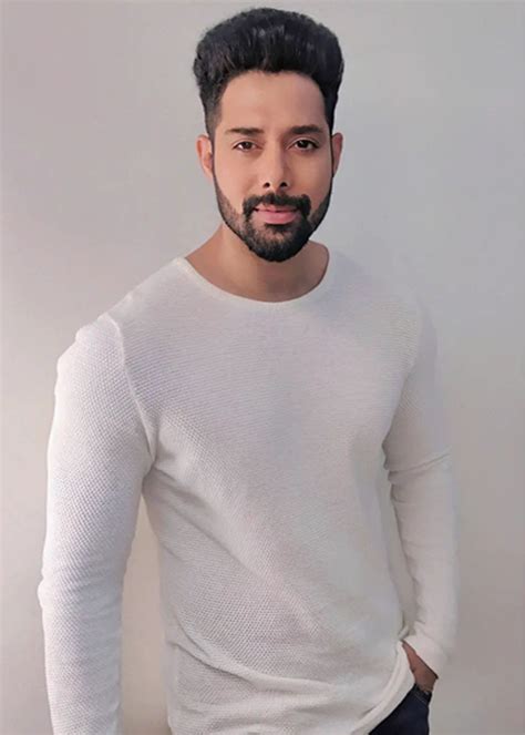 aarya dharmchand kumar biography channel