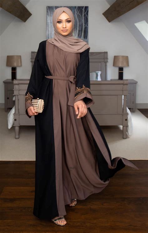 abaya hitam