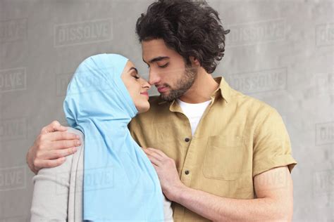about kissing in islam