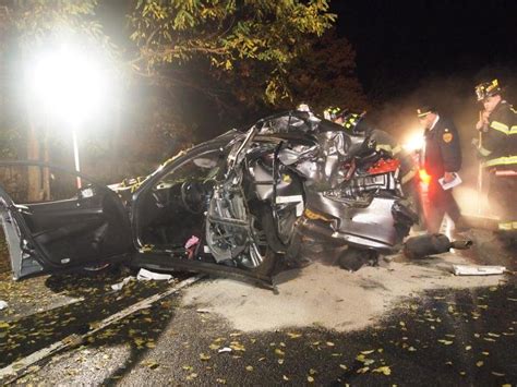 Teen seriously injured in triple car crash on Metropolitan Parkway