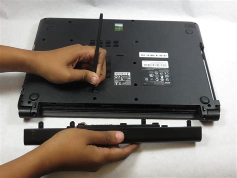acer aspire 5951g remove battery