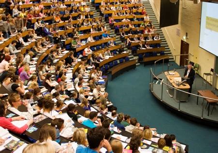 active learning in large lectures