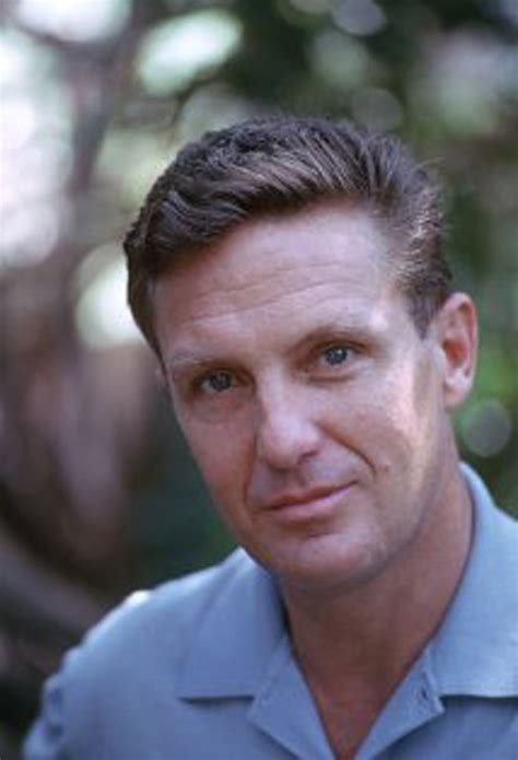 actor robert stack biography