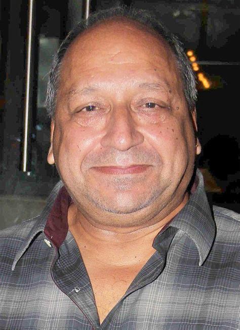 actor sudhir pandey biography definition