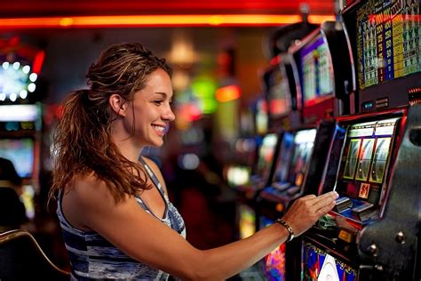 Advantages Of Playing Online Slots - Agen Betting Game Slot Joker123 Online