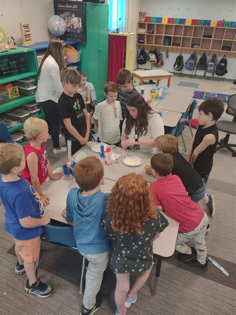 Ae Ms Provides Fun Science Experiments For Elementary Science Experiments For Elementary - Science Experiments For Elementary