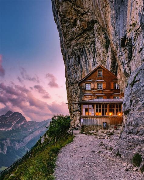 aescher cliff restaurant