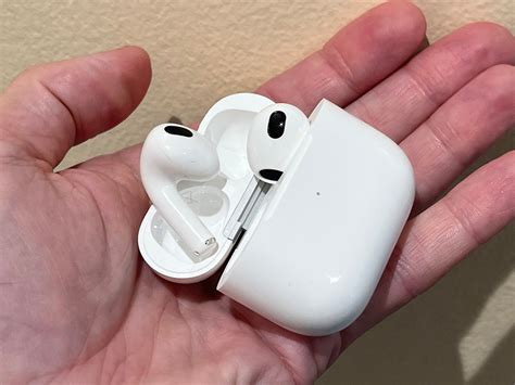 airpods top view